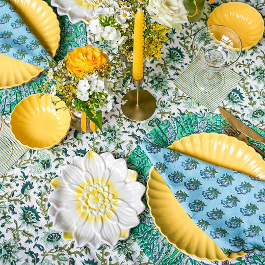  5 Tips For A Spring Tablescape