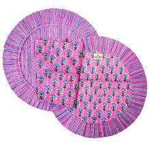  Aziza Striped Pleated Edge Reversible Placemats (2)