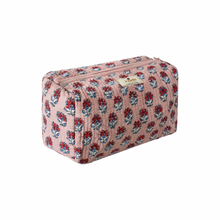  Geizelle Quilted Washbag