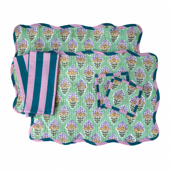 Valentina Scalloped Edge Reversible Placemats Set (Set of 2)