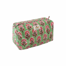  Kelly Quilted Washbag