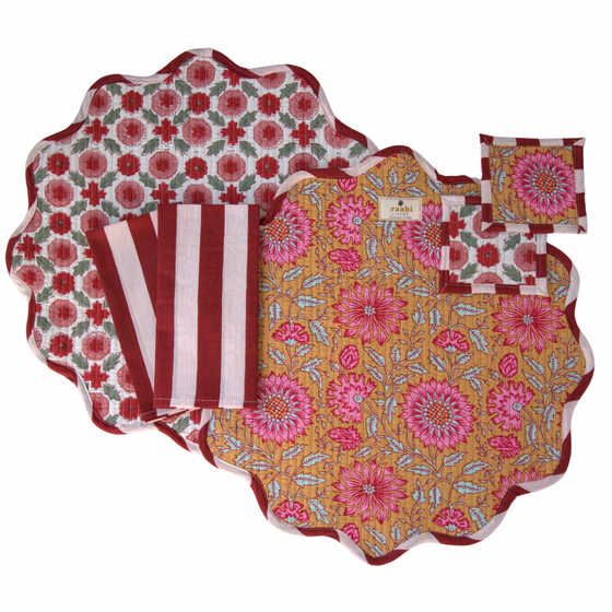 Gina Reversible Round Scalloped Cotton Placemat Set (Set of 2)